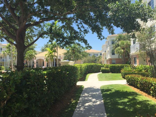 9857 BAYWINDS Drive 9112, West Palm Beach, FL 33411