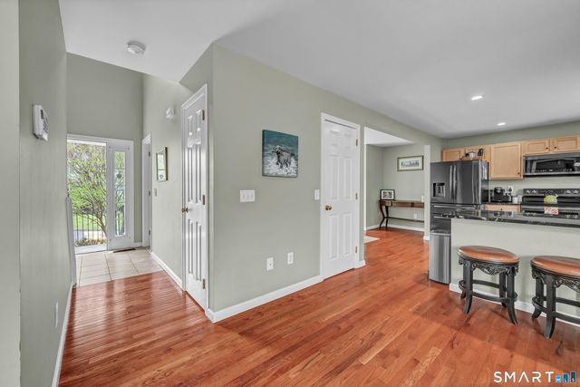 45 Pocono Lane 10, Danbury, CT 06810