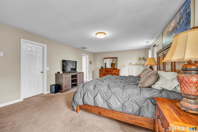 45 Pocono Lane 10, Danbury, CT 06810