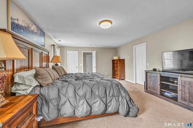 45 Pocono Lane 10, Danbury, CT 06810
