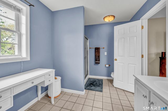 45 Pocono Lane 10, Danbury, CT 06810