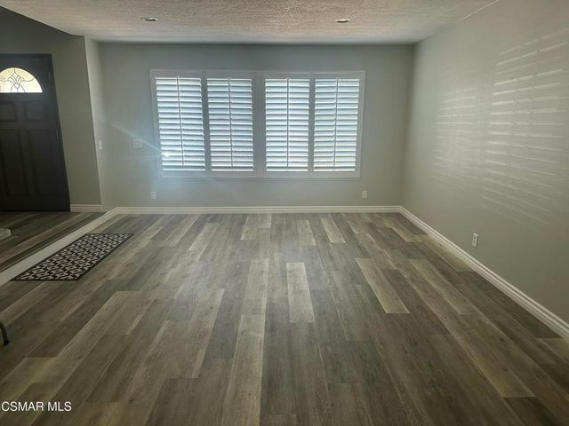 1961 Mccrea Road, Thousand Oaks, CA 91362