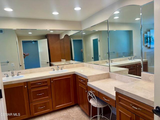 1961 Mccrea Road, Thousand Oaks, CA 91362