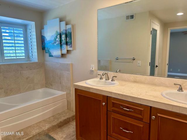 1961 Mccrea Road, Thousand Oaks, CA 91362