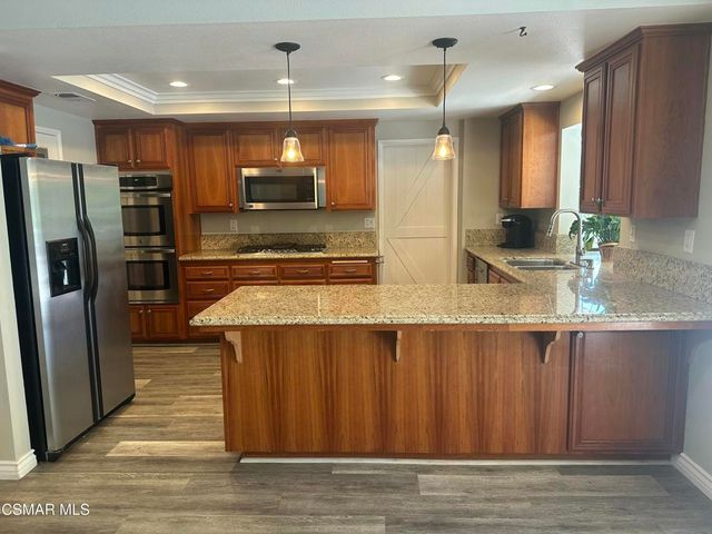 1961 Mccrea Road, Thousand Oaks, CA 91362