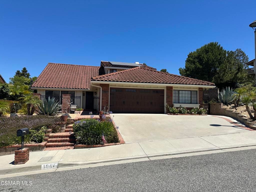 1961 Mccrea Road, Thousand Oaks, CA 91362