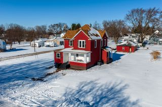 204 E South Street, Sheffield, IL 61361