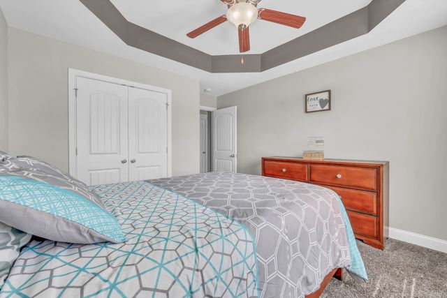 284 Browning Ct, Clarksville, TN 37043