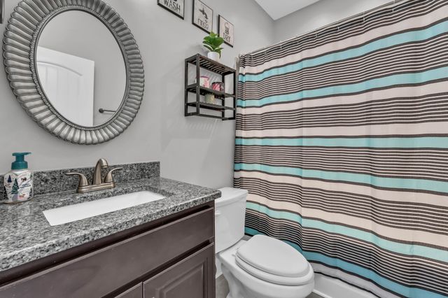 284 Browning Ct, Clarksville, TN 37043