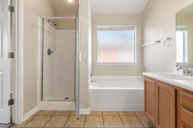 1406 Laguna CV, Hutto, TX 78634