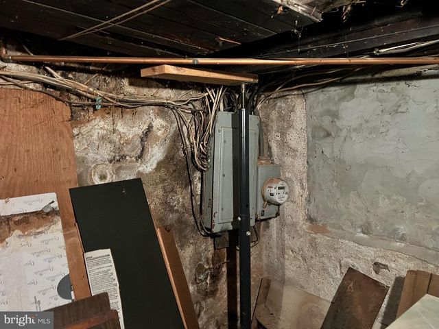 1734 SNYDER AVE, Philadelphia, PA 19145