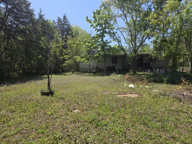 142 N Lakeview Dr, Lebanon, TN 37087