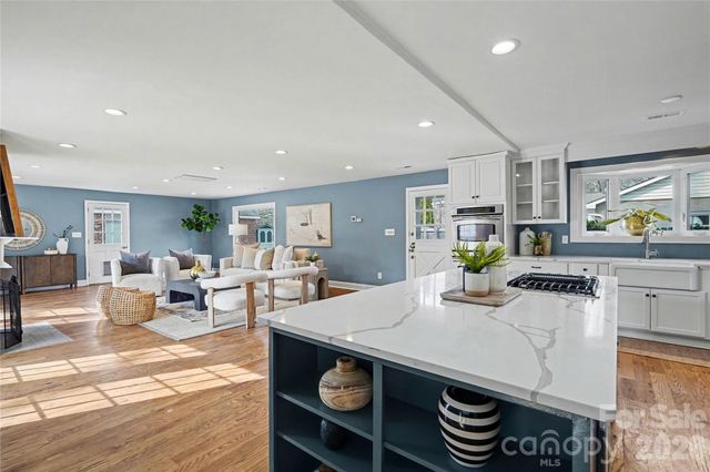 513 Lyttleton Drive, Charlotte, NC 28211