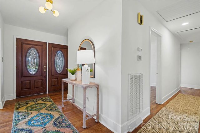 513 Lyttleton Drive, Charlotte, NC 28211