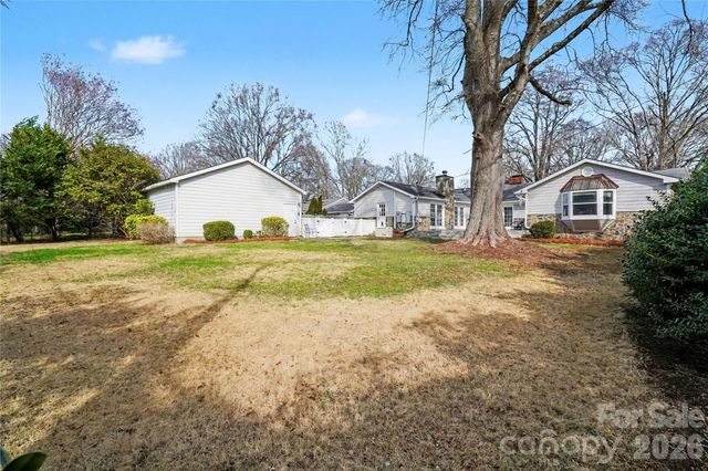 513 Lyttleton Drive, Charlotte, NC 28211