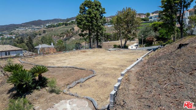 16748 Monte Hermoso Drive, Los Angeles, CA 90272