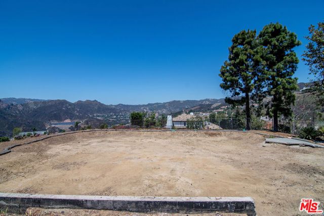 16748 Monte Hermoso Drive, Los Angeles, CA 90272
