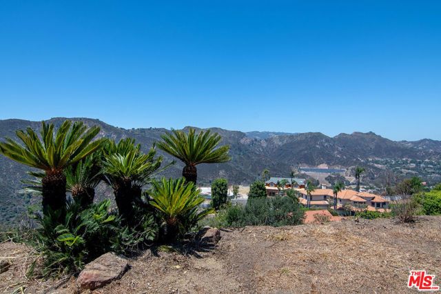 16748 Monte Hermoso Drive, Los Angeles, CA 90272