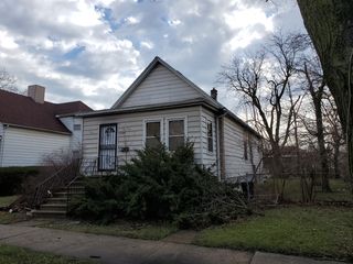 13749 S Wabash Avenue, Riverdale, IL 60827
