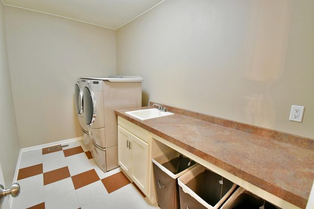 8527 122nd Avenue SE, Becker, MN 55308