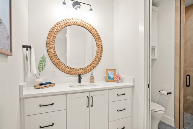 206 Playtime Dr, Port Aransas, TX 78373