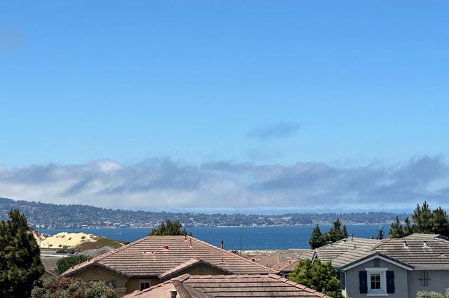 4760 Sea Crest Drive, Seaside, CA 93955