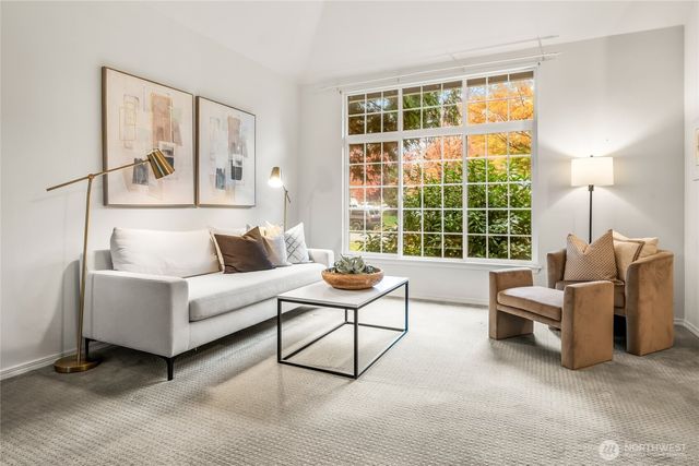 625 191st Street SW, Lynnwood, WA 98036