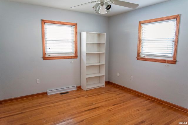 2208 CHERRY Lane, Quincy, IL 62305