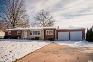 2208 CHERRY Lane, Quincy, IL 62305