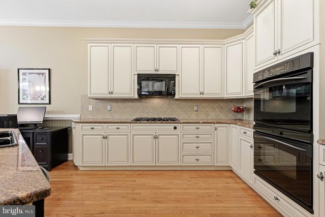 6 MORGAN HILL DR, Doylestown, PA 18901