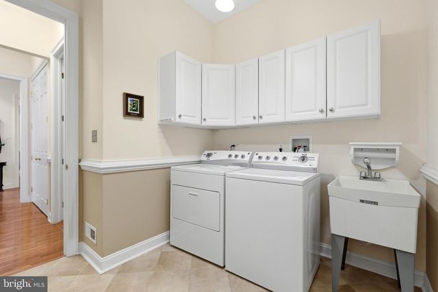 6 MORGAN HILL DR, Doylestown, PA 18901