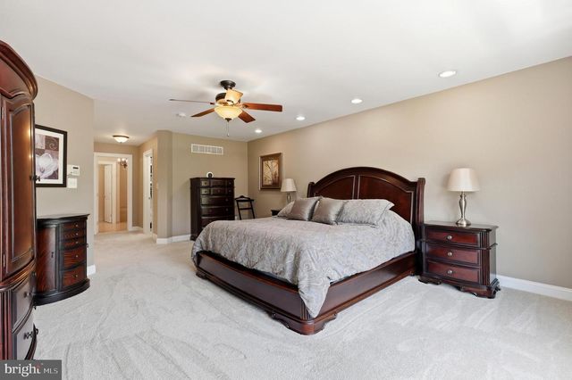 6 MORGAN HILL DR, Doylestown, PA 18901