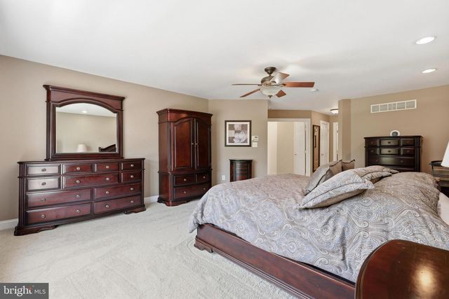 6 MORGAN HILL DR, Doylestown, PA 18901