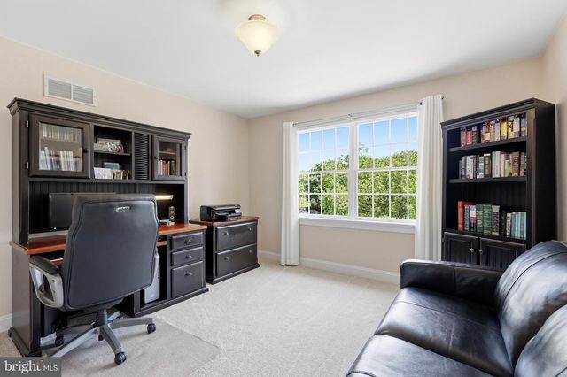 6 MORGAN HILL DR, Doylestown, PA 18901