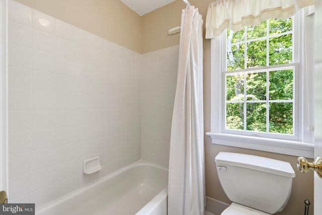 6 MORGAN HILL DR, Doylestown, PA 18901