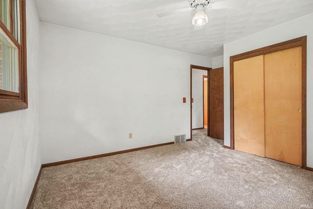 21074 Rebecca Lane, Bristol, IN 46507
