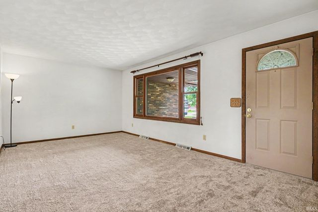 21074 Rebecca Lane, Bristol, IN 46507