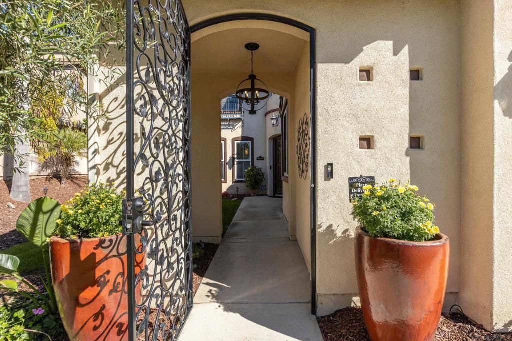 15993 Cayenne Ridge Rd, San Diego, CA 92127 — photo 4