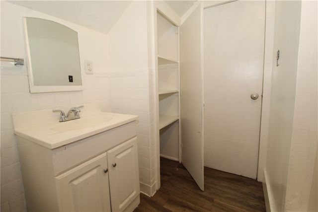 2510 W Wedington Drive, Fayetteville, AR 72701