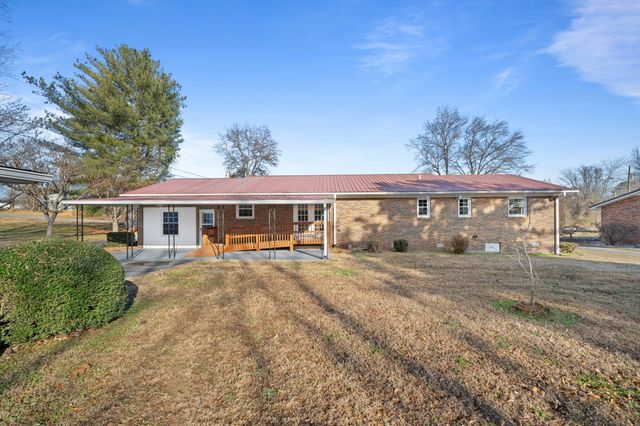 215 Hill St, Estill Springs, TN 37330