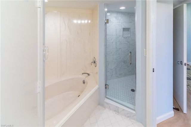 4901 GULF SHORE BLVD N # 903, Naples, FL 34103