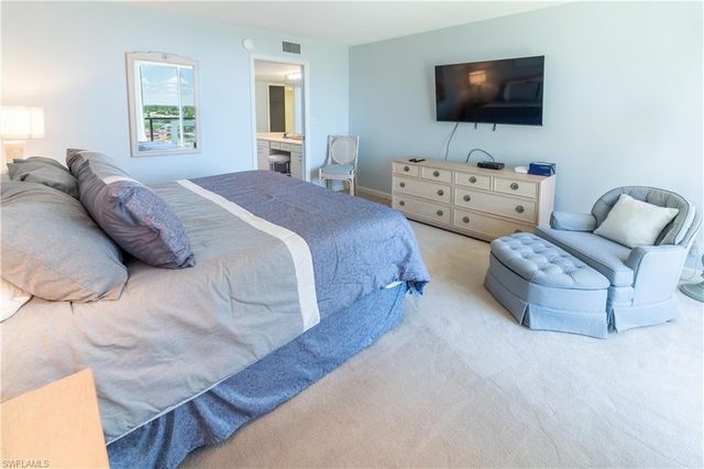 4901 GULF SHORE BLVD N # 903, Naples, FL 34103