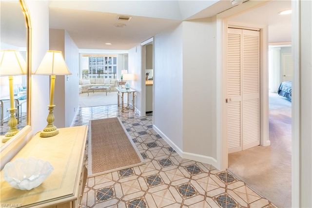 4901 GULF SHORE BLVD N # 903, Naples, FL 34103