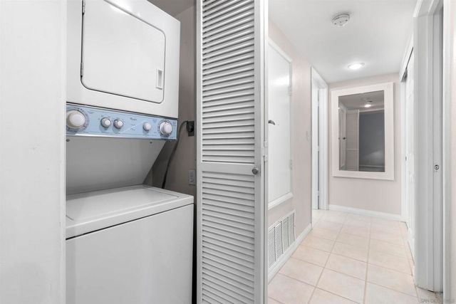 750 State St 109, San Diego, CA 92101