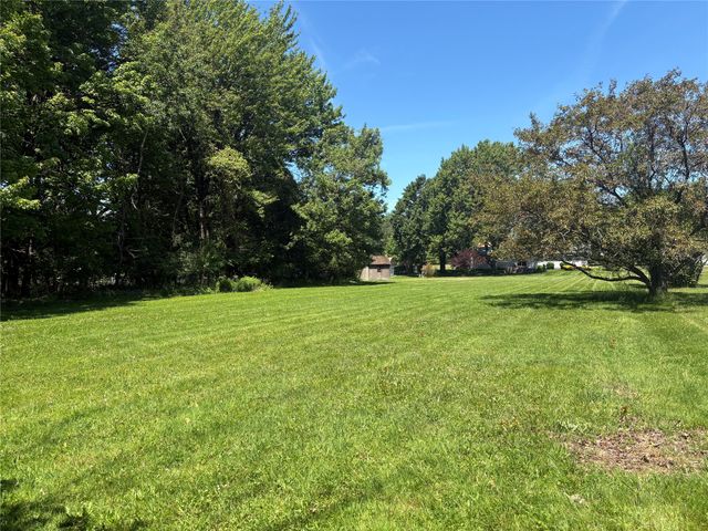 2403 WAGER Road, Erie, PA 16509