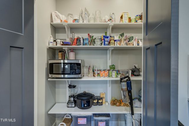 112 Hulse Road, Jonesborough, TN 37659