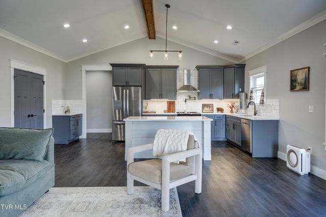 112 Hulse Road, Jonesborough, TN 37659