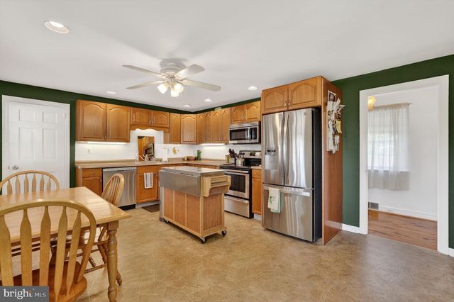 700 HAMILTON ST, Norristown, PA 19401