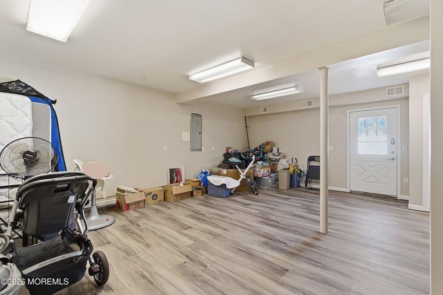 19 Liverpool Court, Jackson, NJ 08527