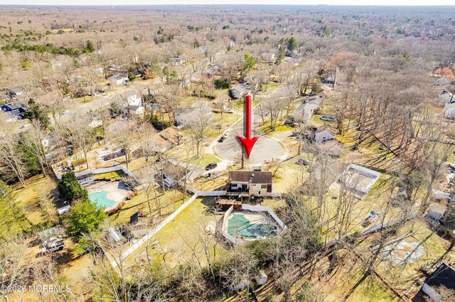 19 Liverpool Court, Jackson, NJ 08527